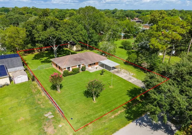 2nd image of 3310 Utah Ave, Dickinson, TX 77539 | MLS# 62210818
