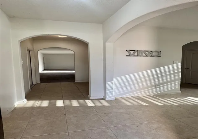 5th image of 12019 Quartersawn Ln, Pinehurst, TX 77362 | MLS# 44545898