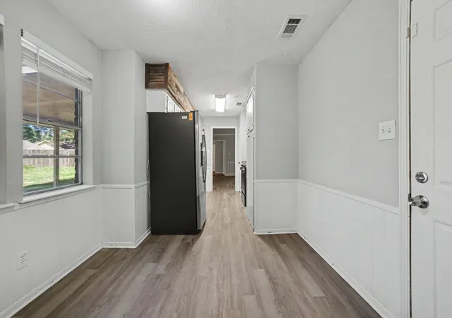 Photo 4 of Single family home for sale at 29207 Fox Run Blvd, Spring, TX 77386 | MLS# 74107975 | Listing updated on 2026-08-27