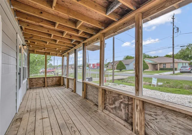 2nd image of 4726 Carmen St, Houston, TX 77033 | MLS# 35688993