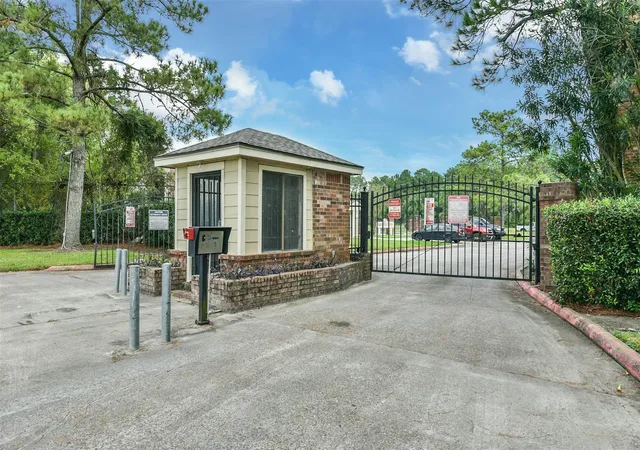 2nd image of 2501 Gulf Fwy #279B, Dickinson, TX 77539 | MLS# 50560036