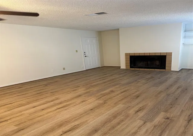 Photo 4 of Condo for sale at 2501 Gulf Fwy #279B, Dickinson, TX 77539 | MLS# 50560036 | Listing updated on 2026-07-27