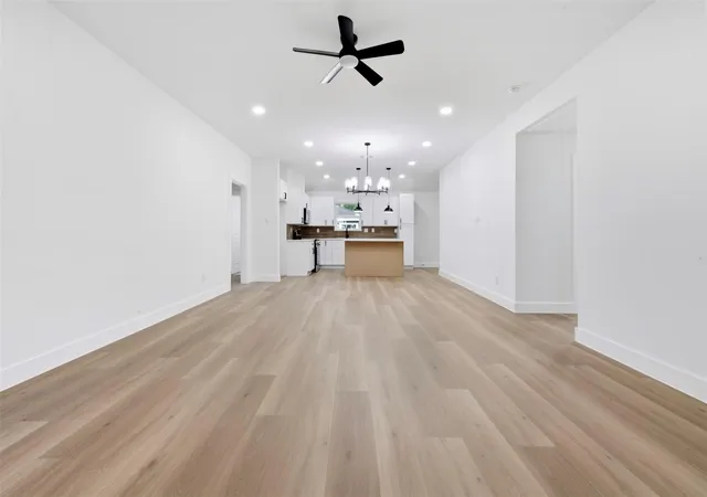 Photo 3 of Single family home for sale at 1415 Taylor Ave, Pasadena, TX 77506 | MLS# 36242533 | Listing updated on 2026-08-01