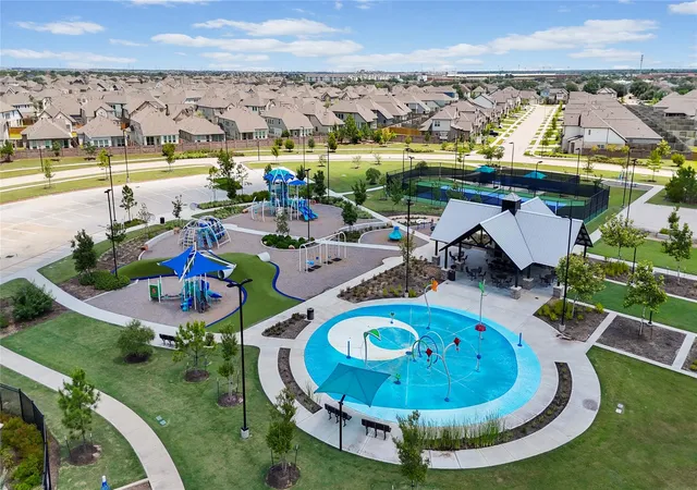 31st image of 8122 Royal Breeze Dr, Cypress, TX 77433 | MLS# 83564698