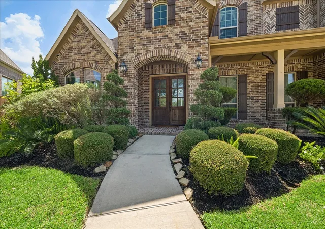 Photo 2 of Single family home for sale at 8803 Purdy Crescent Trl, Richmond, TX 77406 | MLS# 54028077 | Listing updated on 2026-09-19