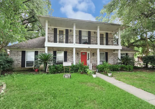 Photo 3 of Single family home for sale at 8923 Haverstock Dr, Houston, TX 77031 | MLS# 80661405 | Listing updated on 2026-08-27