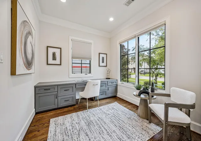 Photo 2 of Sale Pending at 4136 University Blvd, Houston, TX 77005 | MLS# 44727065 | Listing updated on 2026-09-09