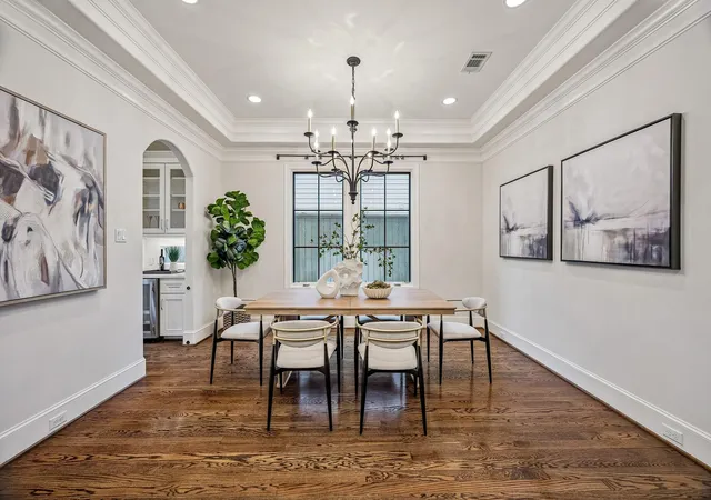 Photo 3 of Sale Pending at 4136 University Blvd, Houston, TX 77005 | MLS# 44727065 | Listing updated on 2026-09-09