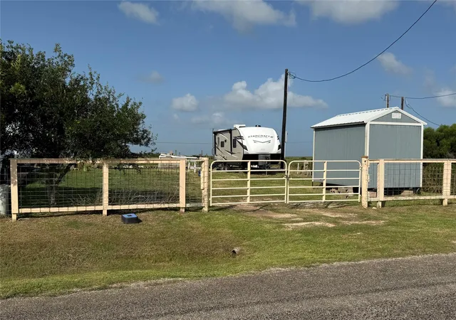 Photo 2 of Land for sale at 1279 County Rd 299, Bay City, TX 77414 | MLS# 59184843 | Listing updated on 2026-08-19