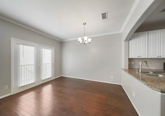 4th image of 12707 Boheme Dr #712, Houston, TX 77024 | MLS# 47265341