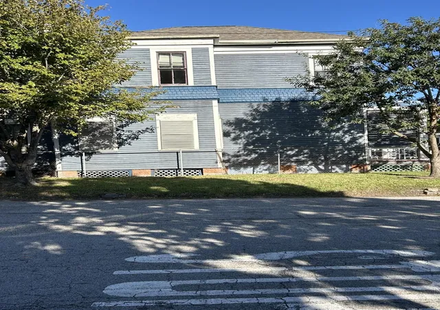 3rd image of 1626 Church St, Galveston, TX 77550 | MLS# 31900856
