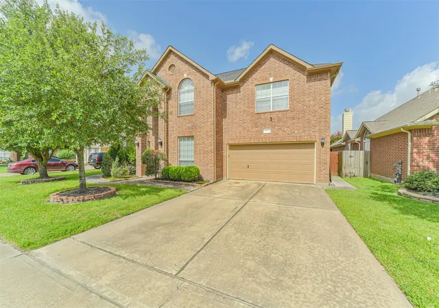 Photo 2 of Single family home for sale at 22015 Bridgestone Eagle Ct, Spring, TX 77388 | MLS# 21014323 | Listing updated on 2026-06-28
