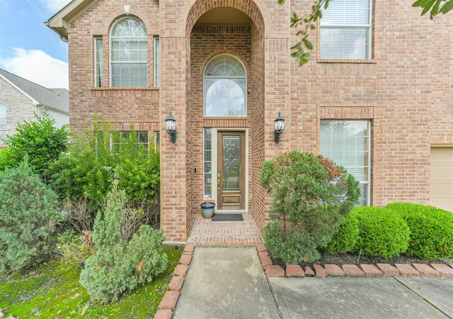 Photo 3 of Single family home for sale at 22015 Bridgestone Eagle Ct, Spring, TX 77388 | MLS# 21014323 | Listing updated on 2026-06-28