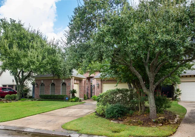 Photo 1 of Single family home for sale at 3039 Bonnebridge Way Blvd, Houston, TX 77082 | MLS# 91258207 | Listing updated on 2026-08-12