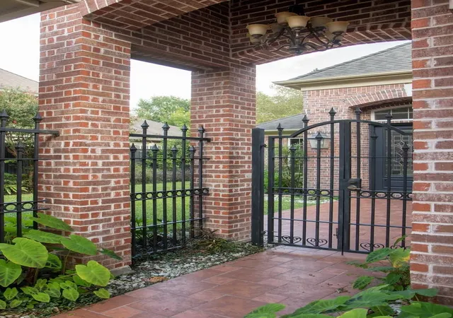 Photo 3 of Single family home for sale at 3039 Bonnebridge Way Blvd, Houston, TX 77082 | MLS# 91258207 | Listing updated on 2026-08-12