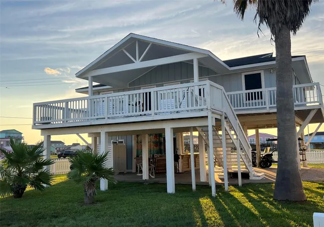 Homes for sale in Surfside Beach, TX | 307 Angel Wing St, Surfside Beach, TX 77541 | MLS# 15830985