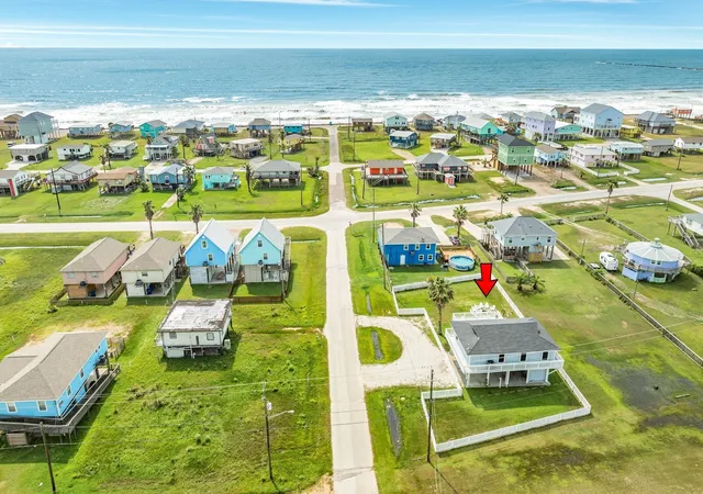 Homes for sale in Surfside Beach, TX | 307 Angel Wing St, Surfside Beach, TX 77541 | MLS# 15830985