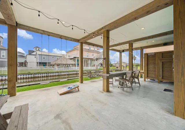 Photo 3 of Single family home for sale at 923 Tidelands Dr, Port Bolivar, TX 77650 | MLS# 82794680 | Listing updated on 2026-07-13