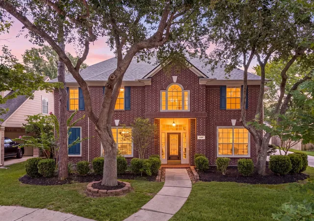 1st image of 4418 Pine Blossom Trl, Houston, TX 77059 | MLS# 3508990