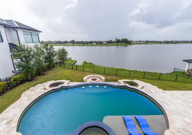 Photo 3 of Sale Pending at 19114 Coleto Crk Bnd Dr, Cypress, TX 77433 | MLS# 25328454 | Listing updated on 2026-08-12