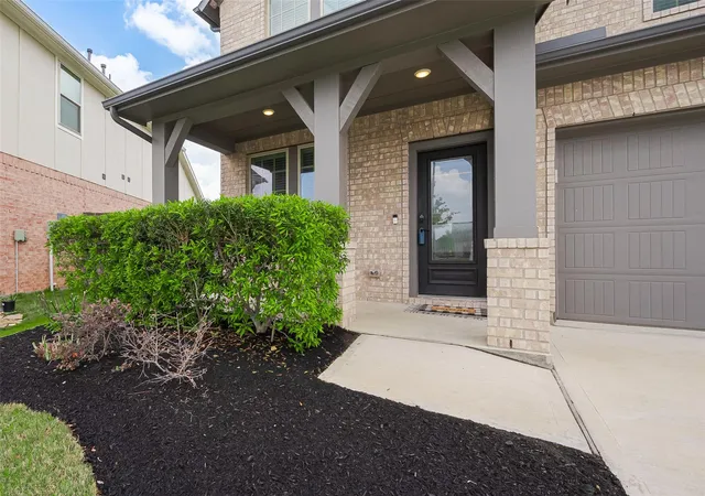Photo 3 of Single family home for sale at 29310 Sweet Orange Ct, Katy, TX 77494 | MLS# 10362283 | Listing updated on 2026-09-04