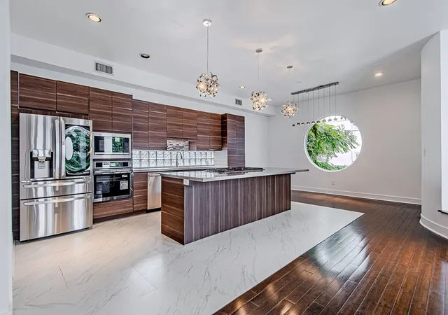 Photo 2 of Single family home for sale at 2025 Colquitt St #E, Houston, TX 77098 | MLS# 8813918 | Listing updated on 2026-08-25