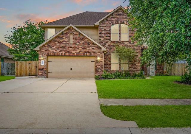 2nd image of 12022 Eagle Ridge Dr, Dayton, TX 77535 | MLS# 86034659
