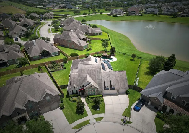 Photo 1 of Single family home for sale at 1433 Hicks Field Ln, League City, TX 77573 | MLS# 76635755 | Listing updated on 2026-09-19