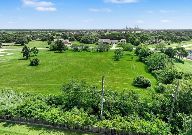 Photo 3 of Land for sale at 6919 Dutch John Cir, Richmond, TX 77469 | MLS# 60371105 | Listing updated on 2026-06-22