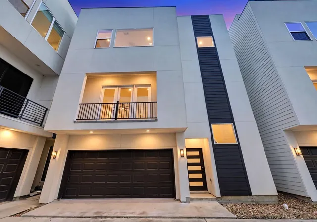 Photo 1 of Single family home for sale at 3405 Baer St, Houston, TX 77020 | MLS# 60786288 | Listing updated on 2026-09-23