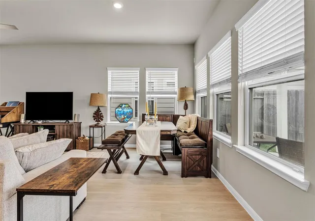 Photo 4 of Single family home for sale at 11833 Beachberry Dr, Houston, TX 77034 | MLS# 97316576 | Listing updated on 2026-09-20