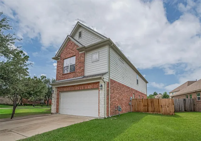 Photo 1 of Single family home for sale at 5003 Forest Moss Ct, Houston, TX 77084 | MLS# 5313769 | Listing updated on 2026-08-23