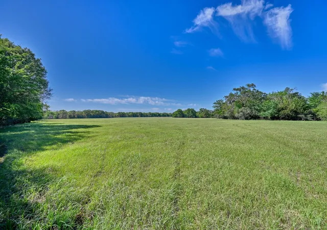 1st image of Tract 1 Lcr 800, Groesbeck, TX 76642 | MLS# 40683792