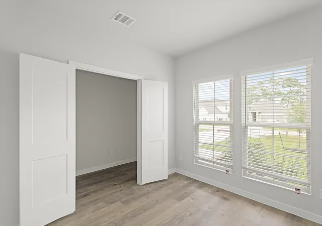 3rd image of 8502 Light Rail Dr, Fulshear, TX 77441 | MLS# 77563003
