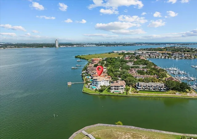 4th image of 1628 Enterprise Ave, League City, TX 77573 | MLS# 34030843