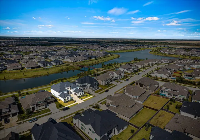 Photo 50 of Mansion for sale at 11011 Heartleaf Aster Way, Cypress, TX 77433 | MLS# 20402252 | Listing updated on 2026-08-09