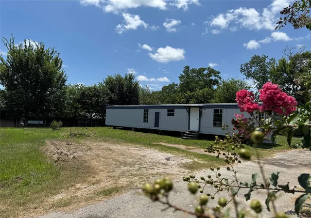 14th image of 6226 County Road 48, Rosharon, TX 77583 | MLS# 86710816