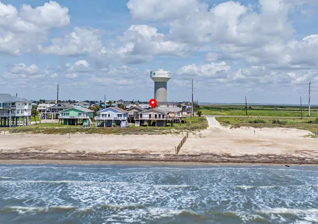 Homes for sale in Jamaica Beach, TX | 16505 Jamaica Beach Rd, Jamaica Beach, TX 77554 | MLS# 78867756