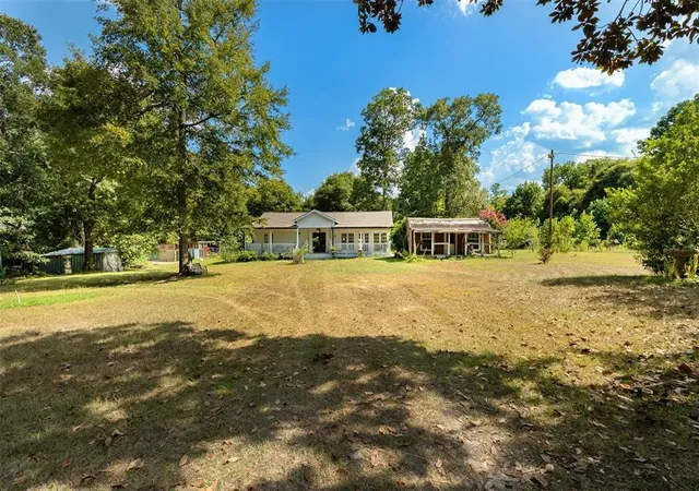 Photo 3 of Single family home for sale at 931 Trails End Dr, Cleveland, TX 77328 | MLS# 29368892 | Listing updated on 2026-04-22
