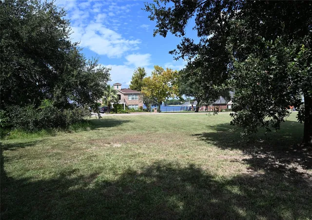 Photo 4 of Land for sale at 00 West Shore Dr, Willis, TX 77318 | MLS# 86998047 | Listing updated on 2026-06-18