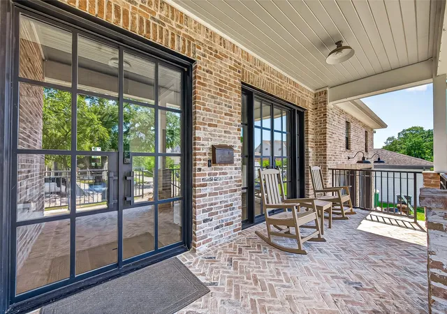 3rd image of 4915 Cheena Dr, Houston, TX 77096 | MLS# 26952665