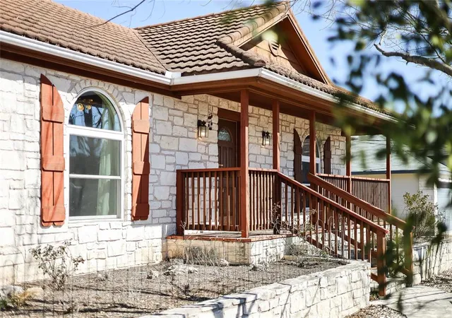 3rd image of 20902 Twisting Trl, Lago Vista, TX 78645 | MLS# 78756159