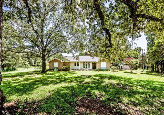 2nd image of 996 Cr 1835, Crockett, TX 75835 | MLS# 58352688