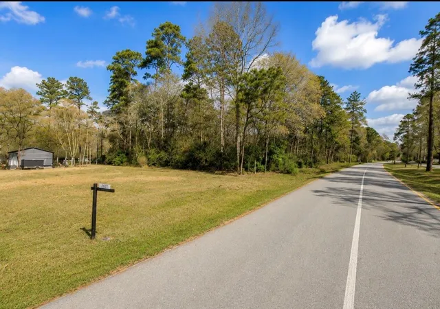 2nd image of 2607 Roman Forest Blvd, New Caney, TX 77357 | MLS# 34354968
