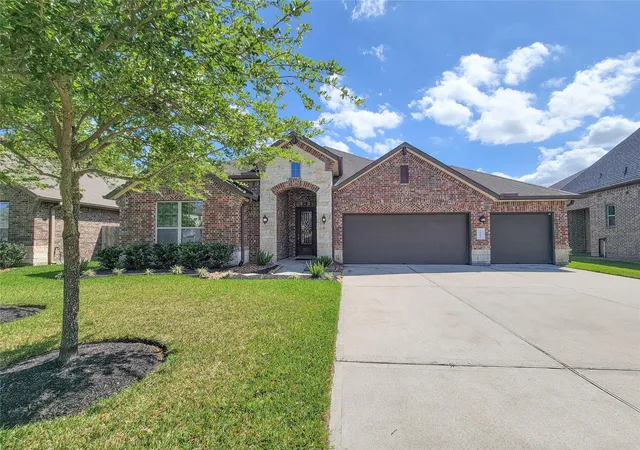 Homes for sale in League City, TX | 2982 Austin Breeze Ln Ln, League City, TX 77573 | MLS# 11937881