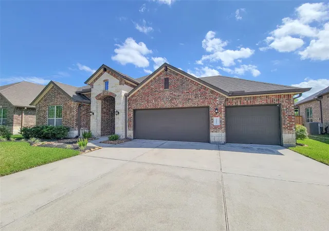 Homes for sale in League City, TX | 2982 Austin Breeze Ln Ln, League City, TX 77573 | MLS# 11937881
