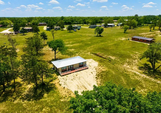 Photo 47 of Single family home for sale at 1316 E Titus St, Mexia, TX 76667 | MLS# 78624989 | Listing updated on 2026-09-11