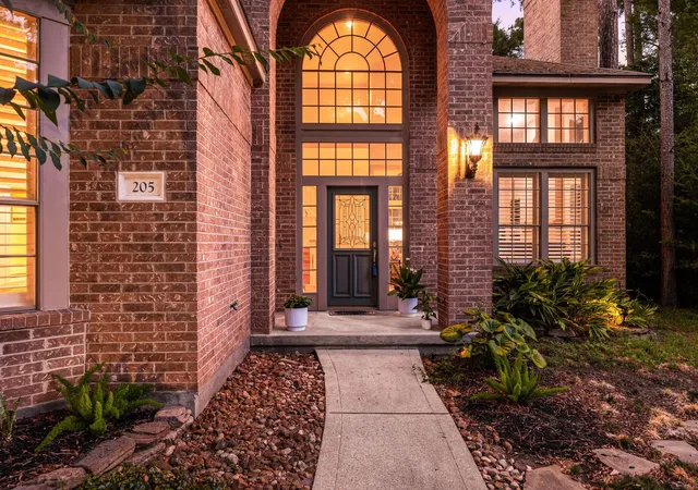 5th image of 205 Purple Slate Pl, Spring, TX 77381 | MLS# 51622622
