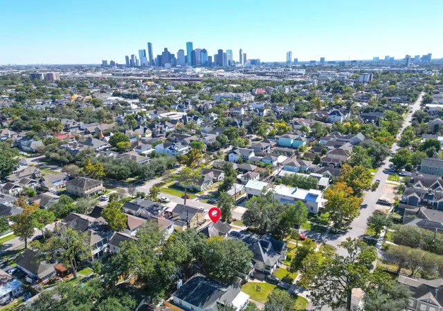 Homes for sale in Houston, TX | 403 E 8th St, Houston, TX 77007 | MLS# 92416412