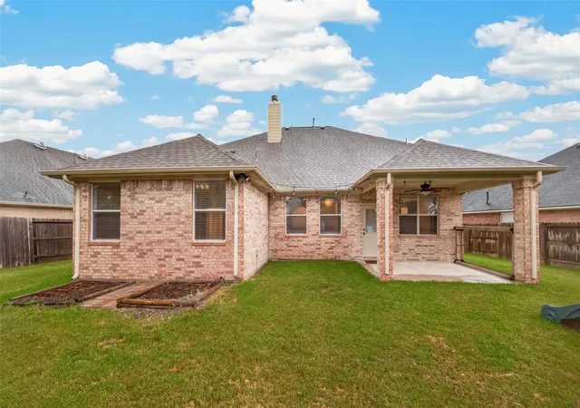 41st image of 2322 Diamond Springs Dr, Pearland, TX 77584 | MLS# 74327612